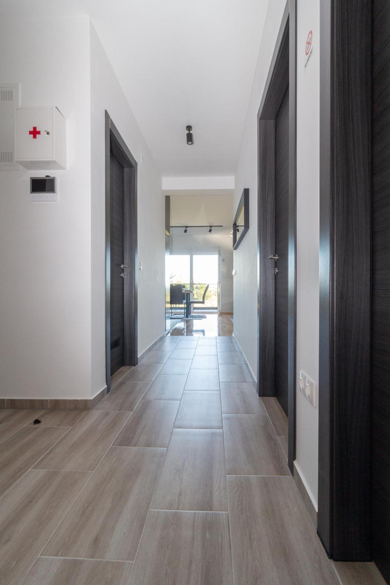 Modern And Spacious Apartment Helena Near The Beach Privlaka  Luaran gambar