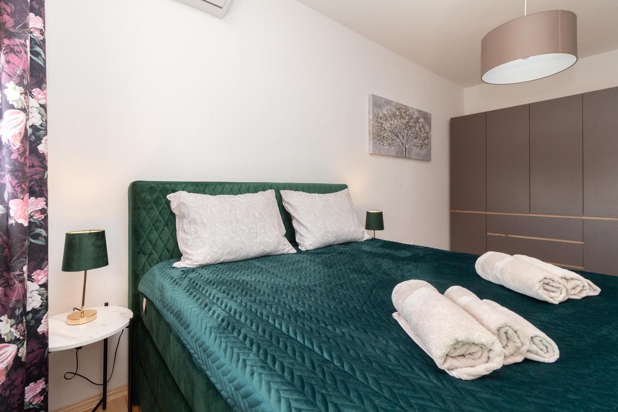 Modern And Spacious Apartment Helena Near The Beach Privlaka  Luaran gambar